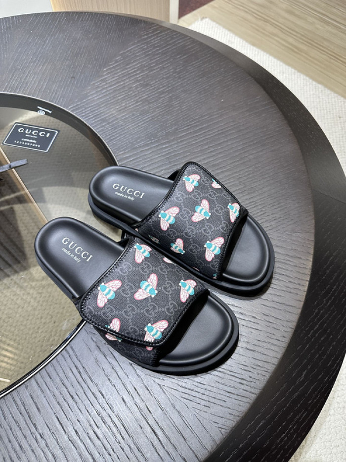 GUCC SLIPPERS