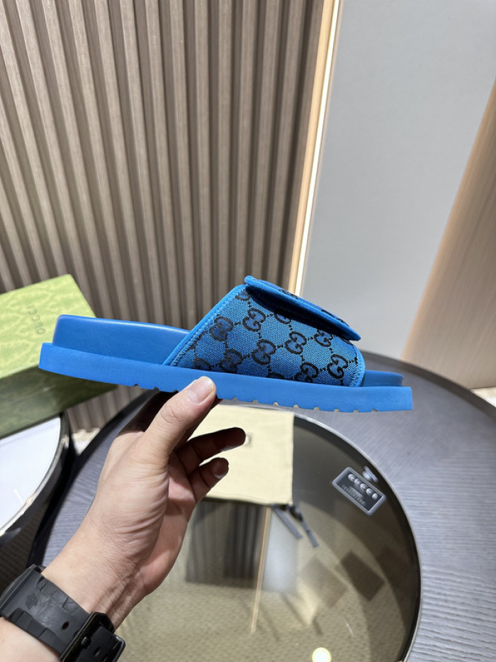 GUCC SLIPPERS