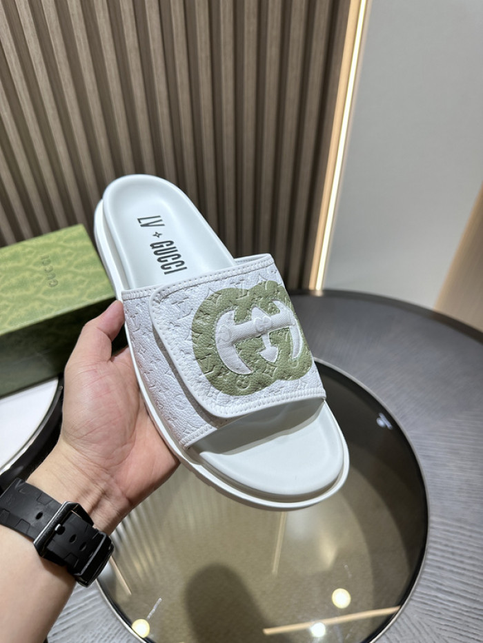 GUCC SLIPPERS