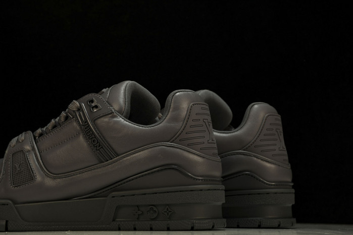 LV SNEAKER LOW 112201 dark blue