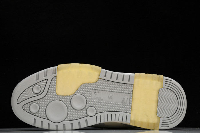 OF SNEAKER  FOR110401