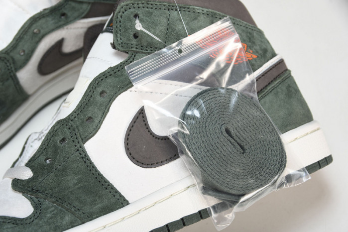 Air Jordan 1 Mid OG SP 554766-002