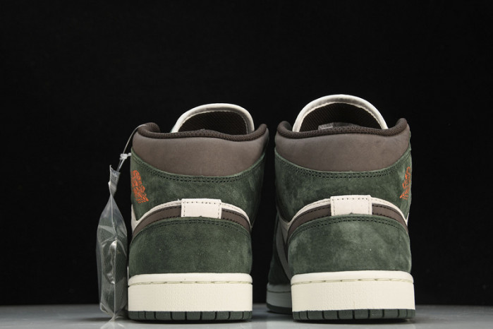 Air Jordan 1 Mid OG SP 554766-002