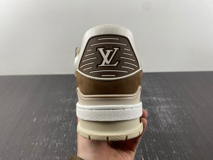LV SNEAKER LOW 121801