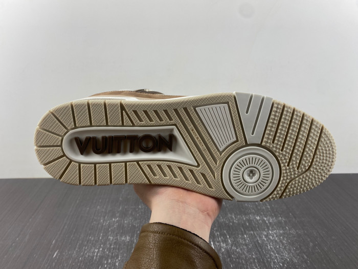 LV SNEAKER LOW 121801