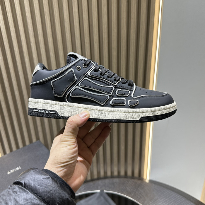 AMIRI AR-26010402