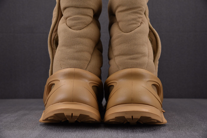Yeezy NSLTD Boot  ‘Khaki’   GX0054