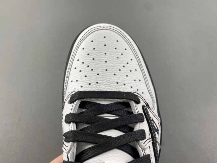Air Jordan 1 Low X LV 051602