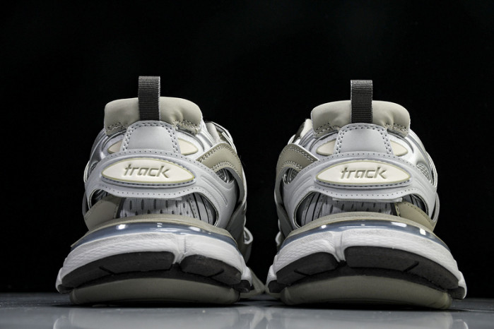 BLCG Track   542023 W3ACG 1220