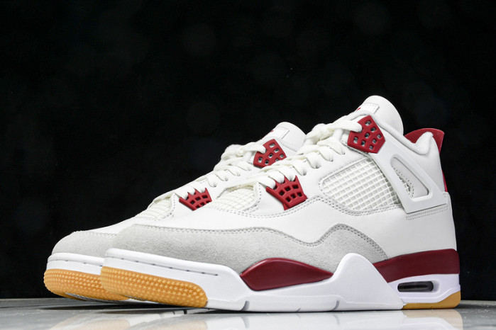 Nike SB x Air Jordan 4 Retro SP 