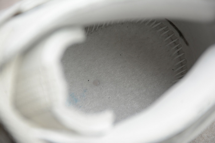 NIKE AIR FEAR OF GOD RAID LIGHT BONE AT8087-001