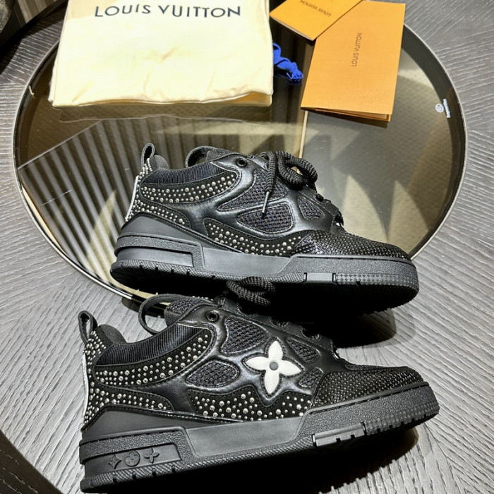 LV SNEAKER LOW FOR-LV180