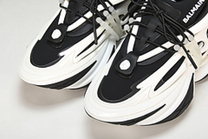 Balmain  Sneakers FOR02