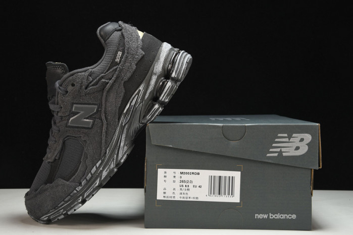 New Balance yeeshoes  M2002RDB
