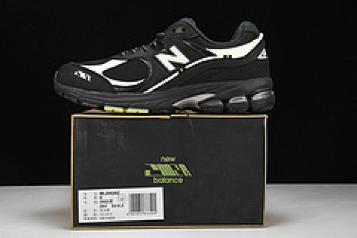 Randomevent x UNIK x New Balance  ML2002RZ