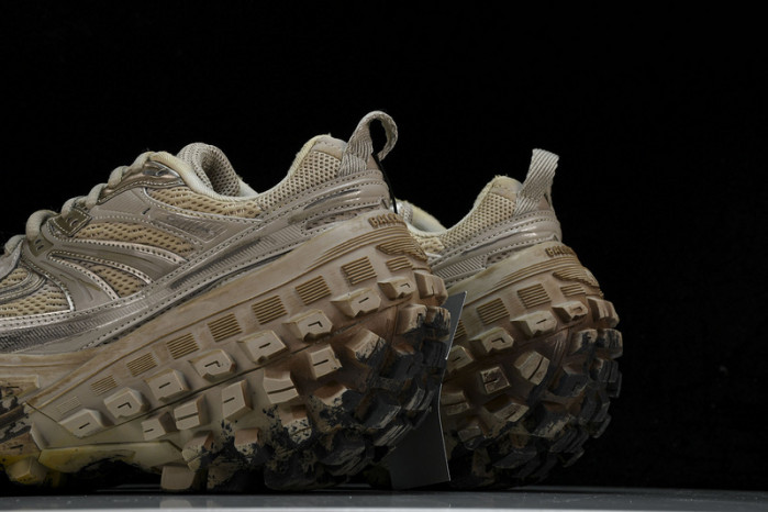 BLCG    Defender Rubber Platform Sneakers W2RAF 9700