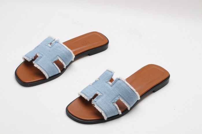 H*RMES  SLIDS   HM-17