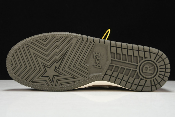 A B*THING APE  YEE-011