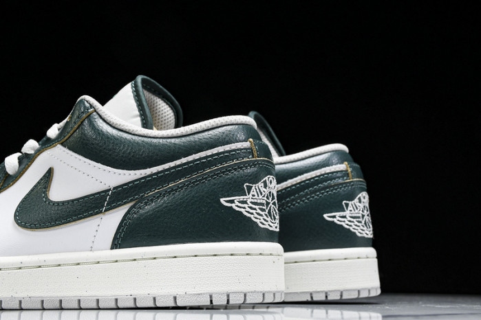 Air Jordan 1 Low FQ7687-300
