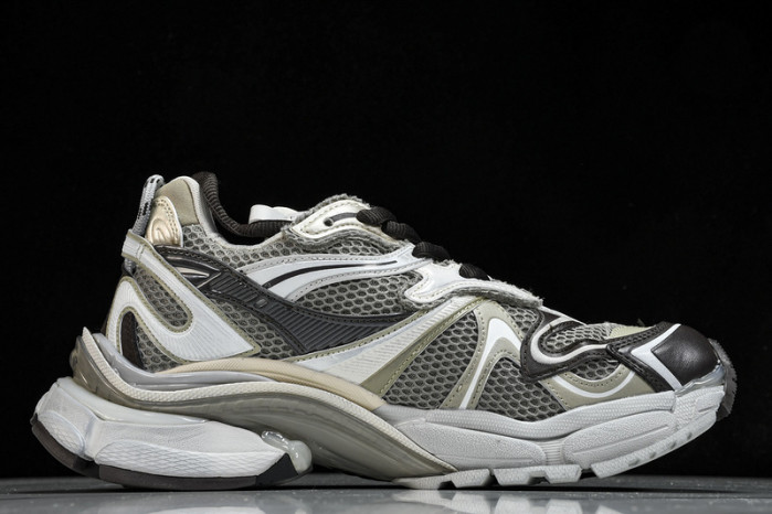 BLCG RUNNER 2  W3RXP 2000