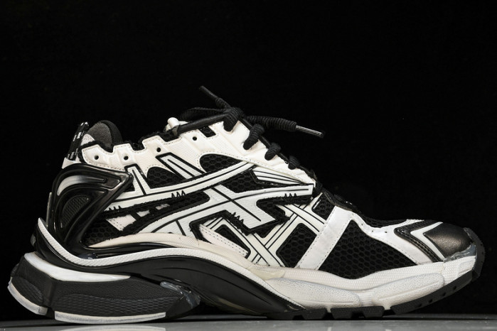 BLCG RUNNER 3R12 9010