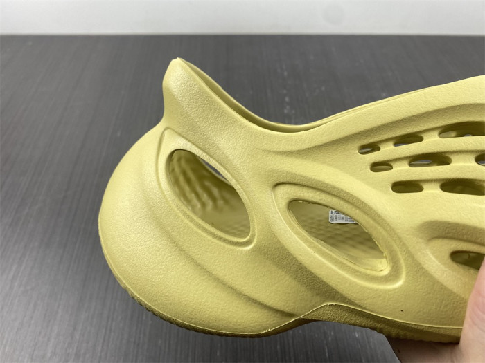 Yeezy Foam Runner  GV6775