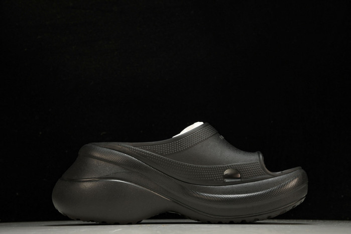 BLCG POOL CROCS  SLIDES W1S8E-1000