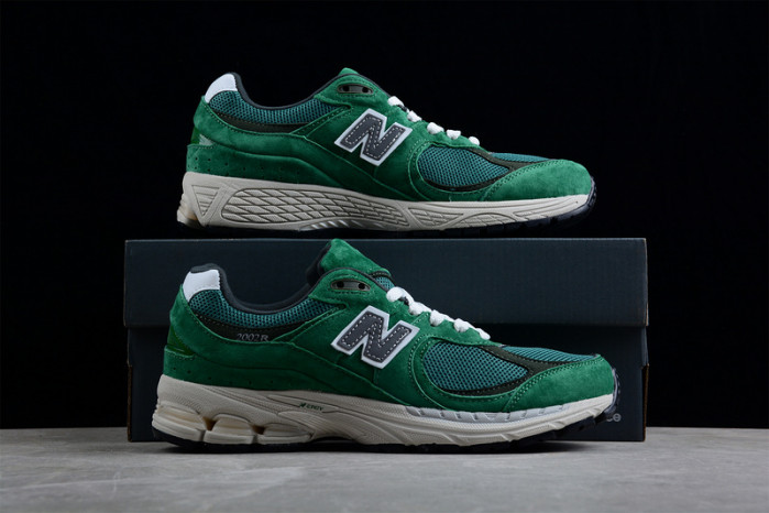 New* Balance WL2002 M2002RR1