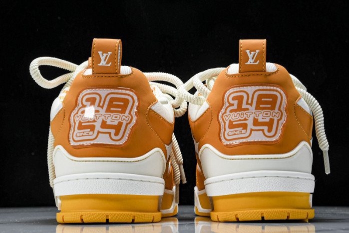 LV SNEAKER LOW  012402