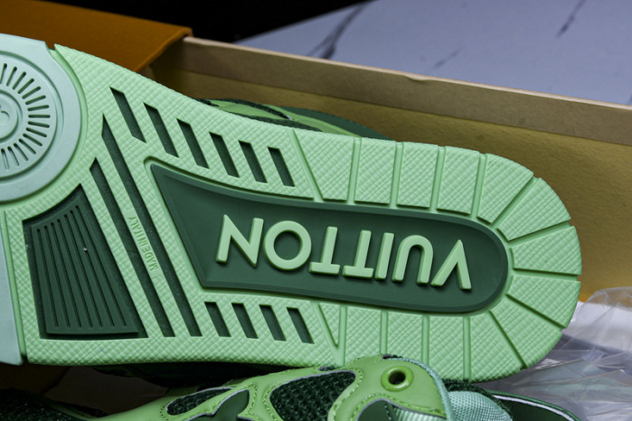 LV SNEAKER LOW FOR-LV102