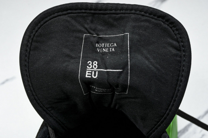 BOTTEGA VENETA  JUMBO SNEAKER