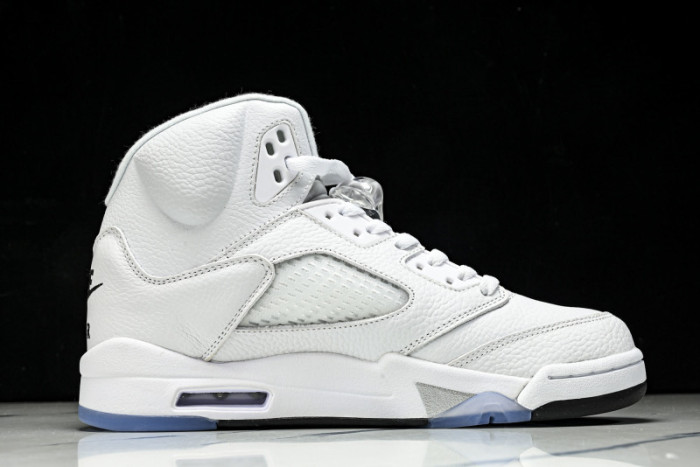Air Jordan 5 Retro "White Metallic"   HQ7978-103