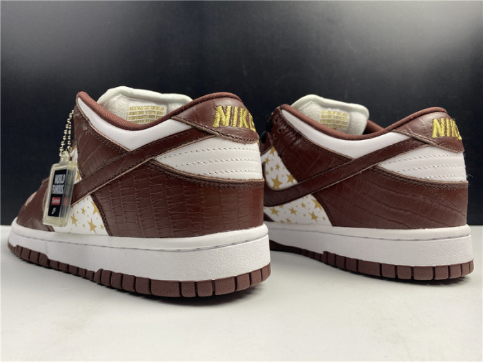 Nike SB Dunk Low Supreme Stars Barkroot Brown (2021)  DH3228-103