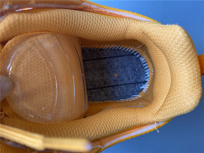 BLCG Track.2 Beige Blue Orange (W) 568615W2GN55817