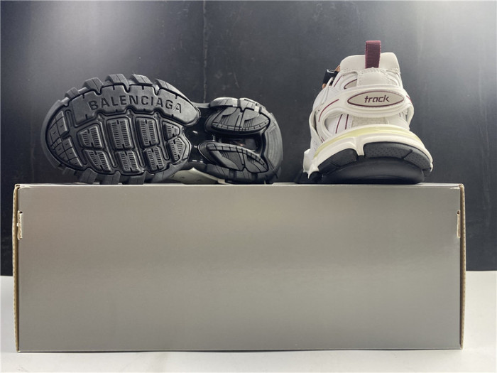 BLCG Track Trainer White And Burgundy 542436 W3AC1 2050