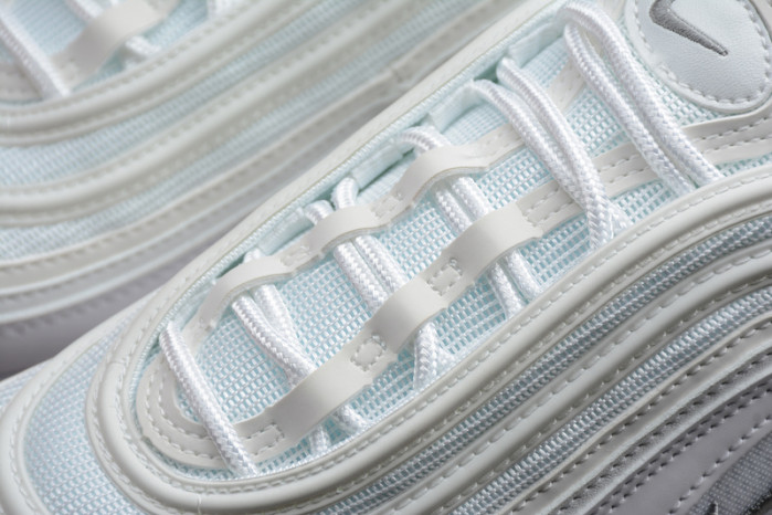 Air Max 97 Triple White Wolf Grey  921826-101
