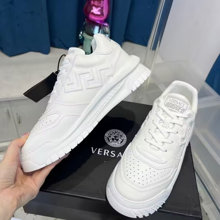 VERS SNEAKERS   23112902